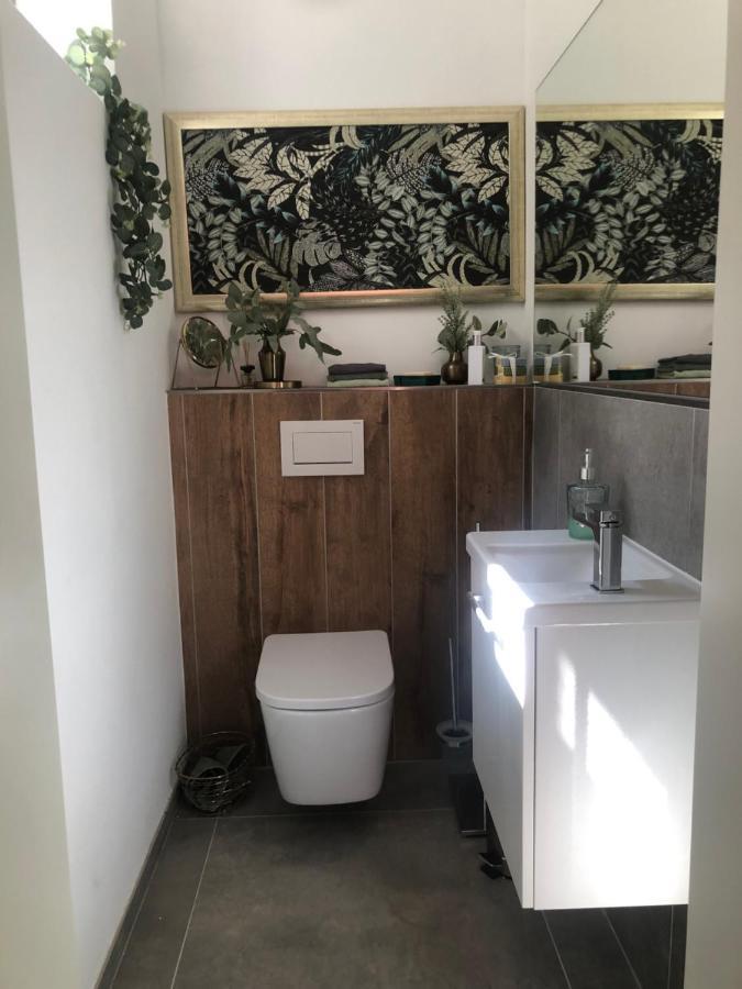 Ferienhaus Waldbaden Im Nationalpark Eifel- Am Bach シュライデン エクステリア 写真
